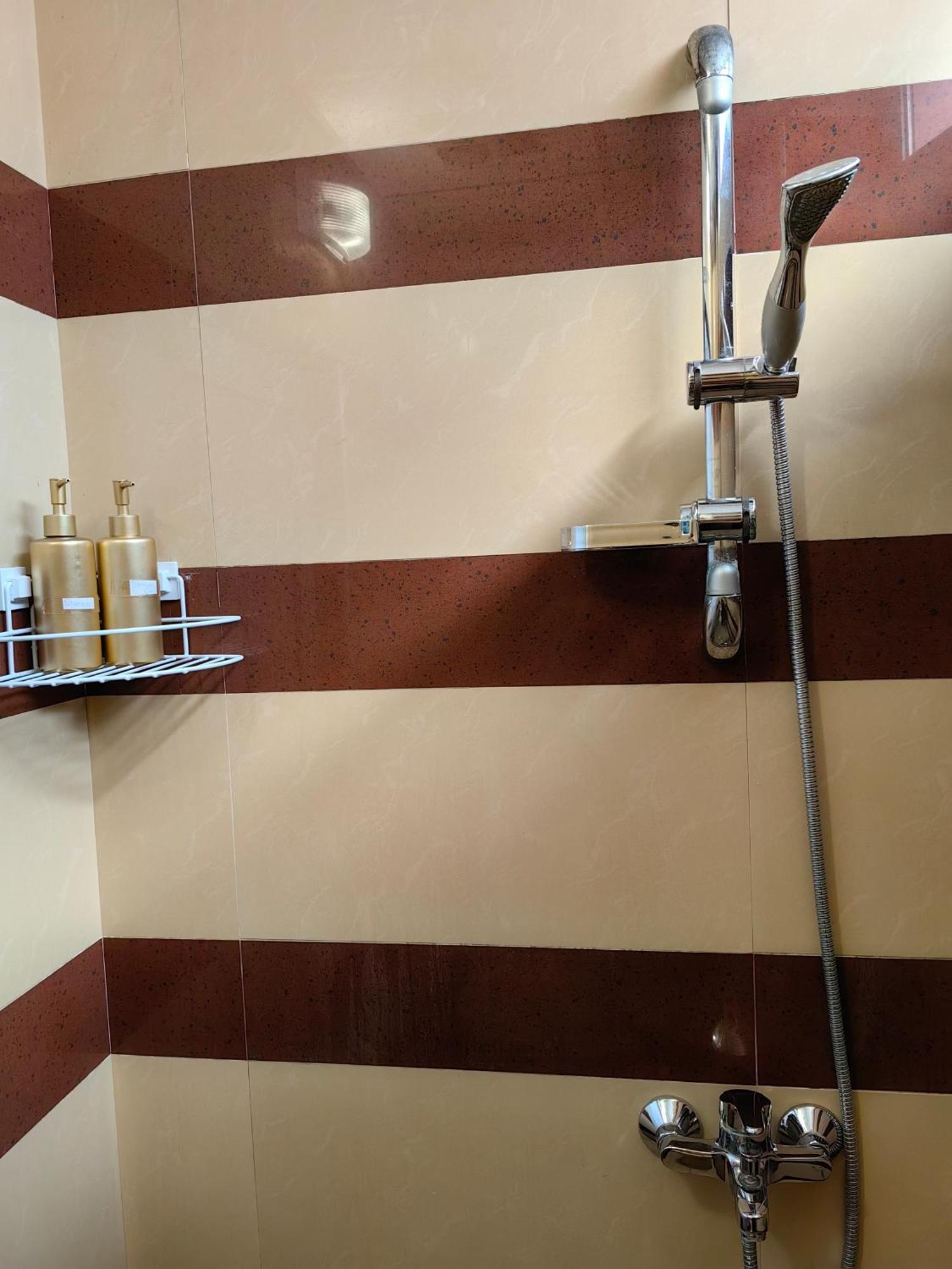 2 Bedrooms Apartment. Plovdiv Luaran gambar